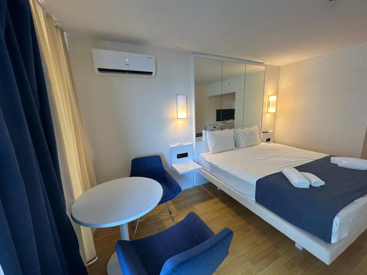 Ferienwohnung Orbi City Black Sea View Batumi Exterior foto