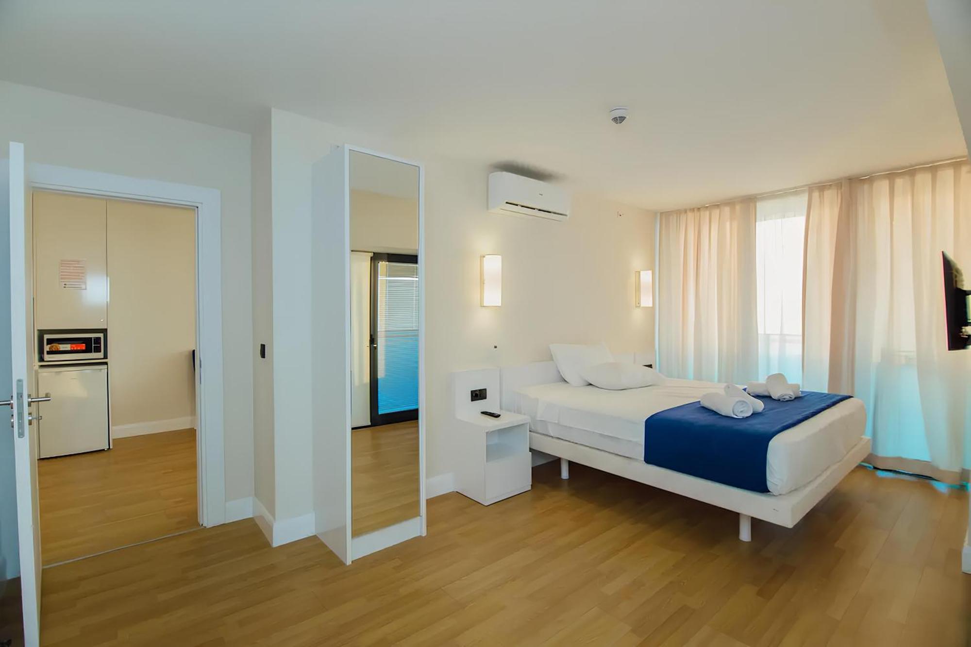 Ferienwohnung Orbi City Black Sea View Batumi Exterior foto